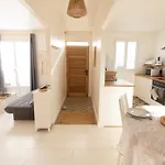 Lägenhet Charmante Maison De Village Clim Et Wifi