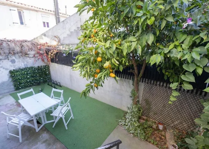 Charmante Maison De Village Clim Et Wifi 아파트 *